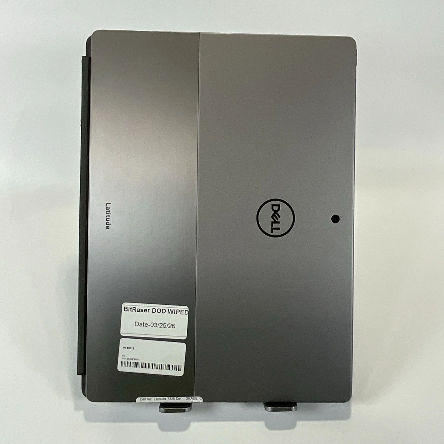 dell latitude 7320 rear