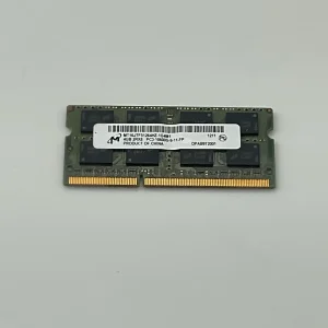 so 11836 laptop ram module closeup 02