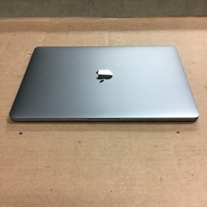 so 8943 apple laptop2