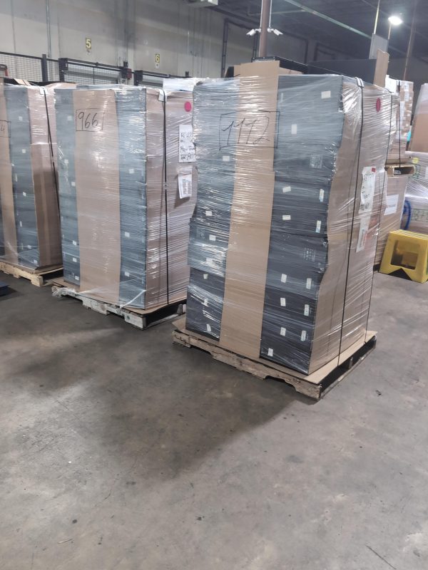 40' container load pcs qty: 1050 & lcds qty: 778 lot #so 8097